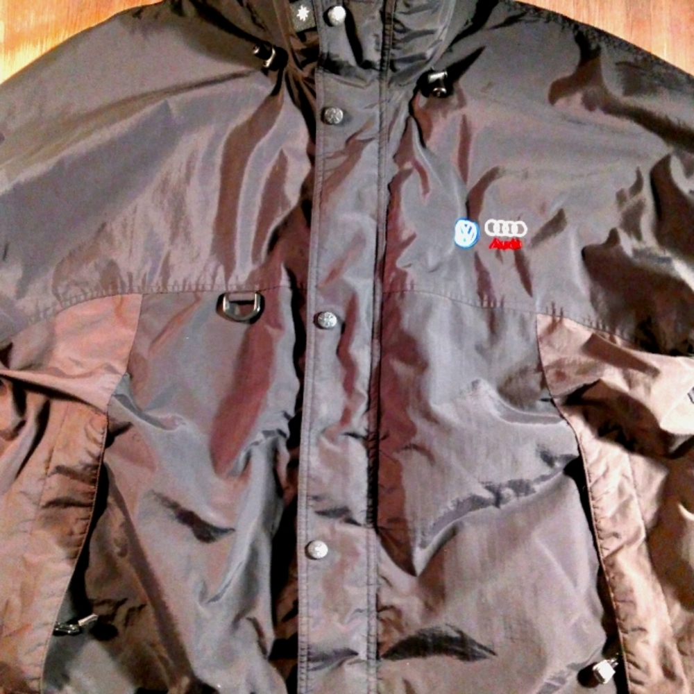 Audi jacket. - Picture 12 of 13